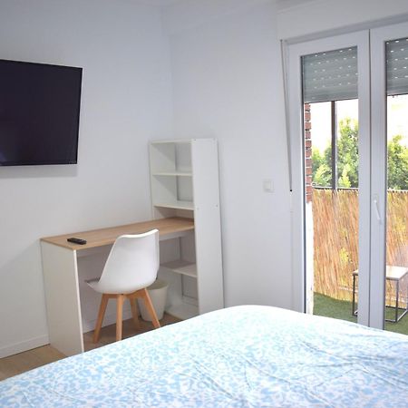Bueno, Bonito Y Barato Apartment Малага Екстериор снимка